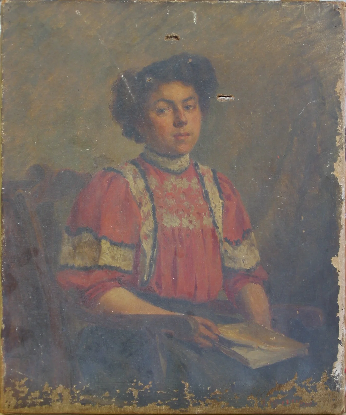Portrait de jeune femme pendant le traitement, vernis allégé et lacunes visibles.